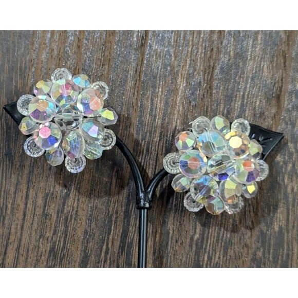 Vintage Aurora Borealis Crystal Bead Clip-On Earrings Estate Statement - Picture 4 of 9
